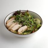 გრილზე შემწვარი ქათმის სალათი