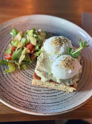 Avo focaccia eggs