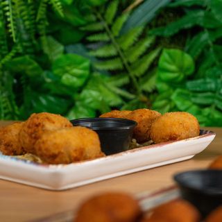 Croquetas de pollo al curry