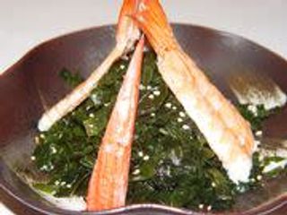 3. Ensalada de Cangrejo, Gambas, Pepino y Algas con Vinagreta Japonesa