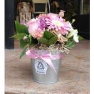 Ruže, gerberi i hrizanteme