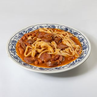 Pašta fažol s kobasicom