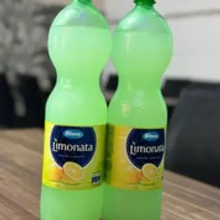 Limonata in bottiglia 1,5 l