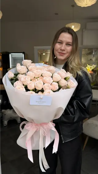 Rozmarin Bukiet Róży Gałązkowej Kremowej 7 gałązek
