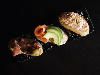 Тріо брускет (270г)