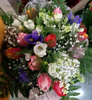 Buchet mix primavara mic