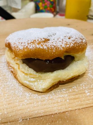Bombolone alla Nutella