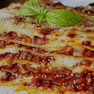 Lasaña a la boloñesa