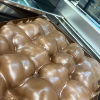 Profiterol ciocolată 