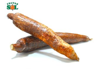 Yuca (1 Kg Aprox)