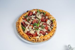 Pizza Feta i Prosciutto