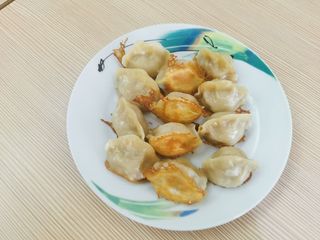 118. Ravioli di maiale con cipolla - 10 pezzi