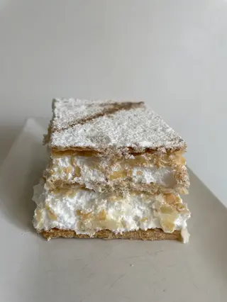 Milhojas De Merengue
