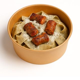 Ragù bianco tartufato con salsiccia