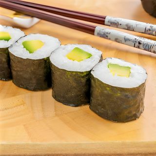 Хосомаки Авокадо  (4бр-55г)