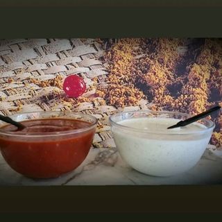 Salsa mixta ( salsa blanca y salsa picante mixto)