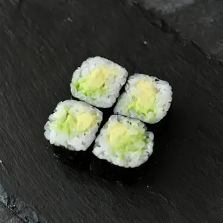 Maki De Aguacate (8 Pzs.)