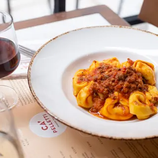 Cappelletti al ragù