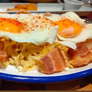 Torreznos Con Patatas Y Huevo