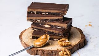 Протеиново барче с орехи  и фъстъчено масло