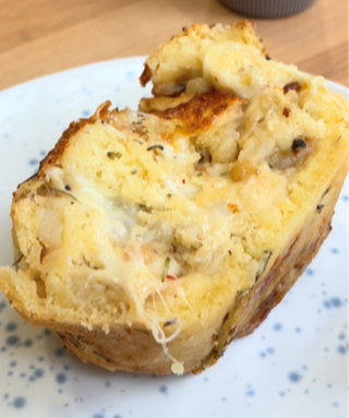 Babka sa krompirom i mozzarellom