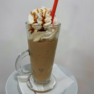 Frappé con Nata
