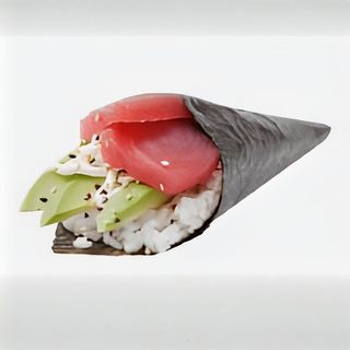 76. Maguro temaki