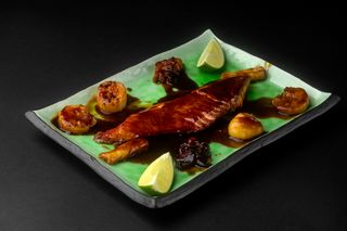 ზღვის პროდუქტები ტერიაკით