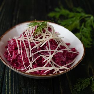 Галицький з бурячком та часничком