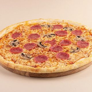 Пицца "Пепперони" 