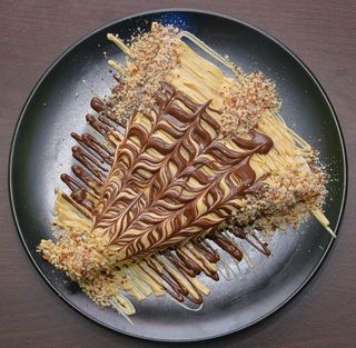 Crno beli svet palačinka