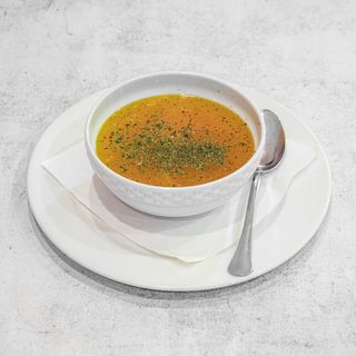 Goveđa supa sa domaćim rezancima