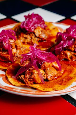 Taquitos De Cochinita Pibil