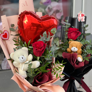 Jedna upakovana ruza sa medvedicem 