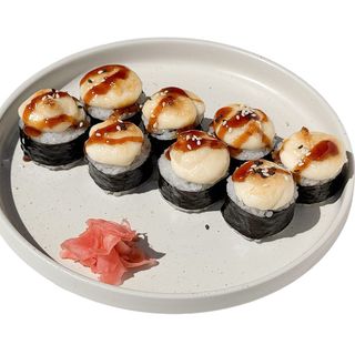 Запечений рол з лососем (260г)