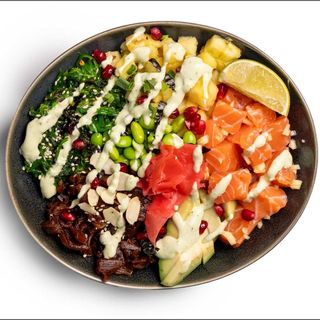Salmon Poke Bowl duży