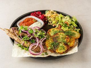 LULA KEBAB Z ZIEMNIAKIEM PIECZONYM