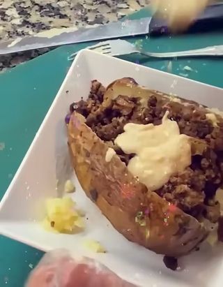 Kumpir Frita Viande Hachée