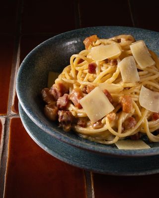 SPAGUETTI CARBONARA