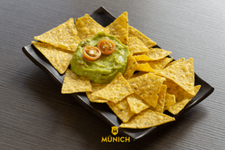 Natxos Amb Guacamole 