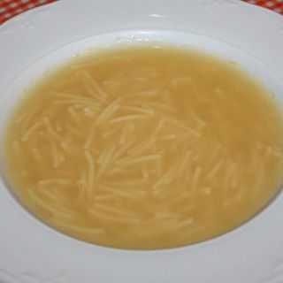 Sopa de Cocido con Fideos
