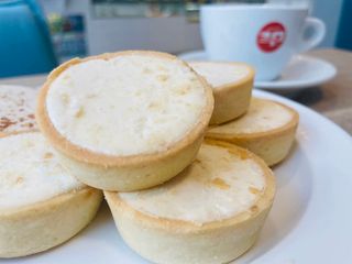 Тарталети с ягоди и йогурт (500 г)