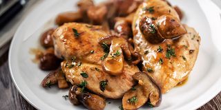 Grilled chicken in mushroom