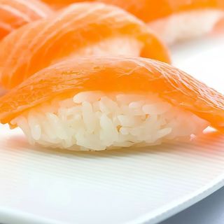 Nigiri De Salmón (2 Pzs.)