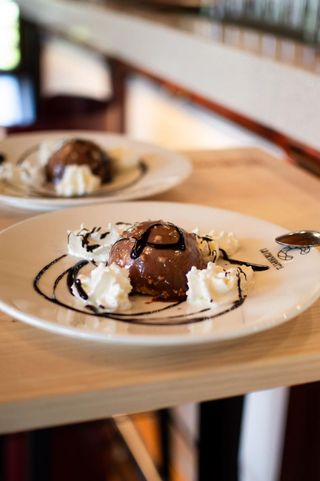 Bola de Ferrero Rocher