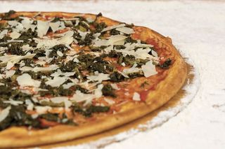Pizza classica friarielli e Grana