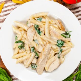 chicken pasta alfredo