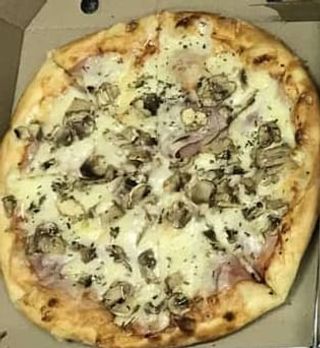 Capricciosa pizza 22cm