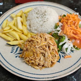 Menú de pollo mechado 