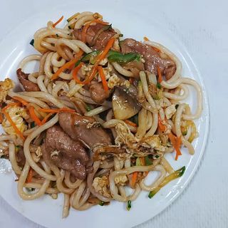 #32C Udon Con Ternera